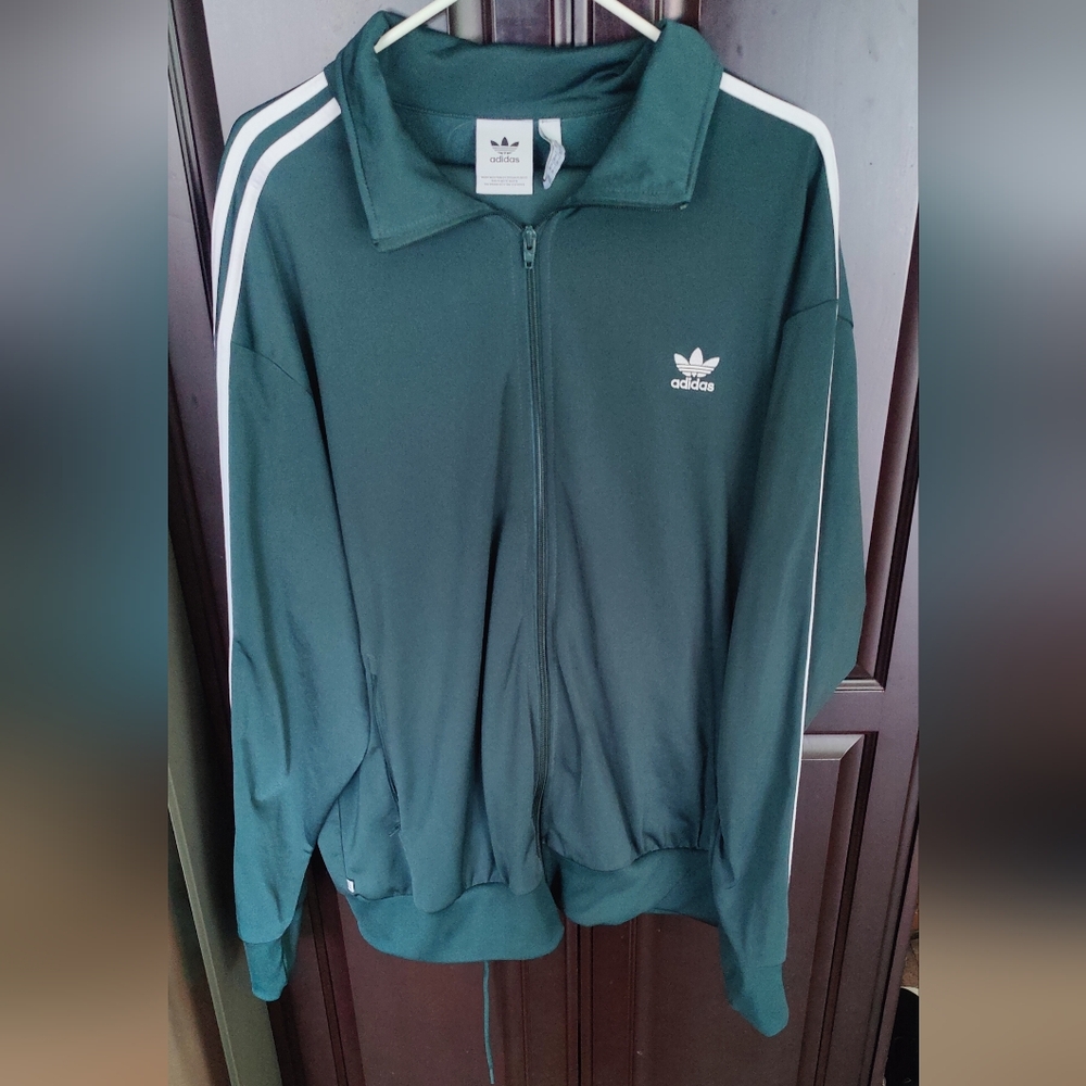 Adidas Green Track Suit with White Logo. 2XL. New. No tags. Never Worn Or Washed